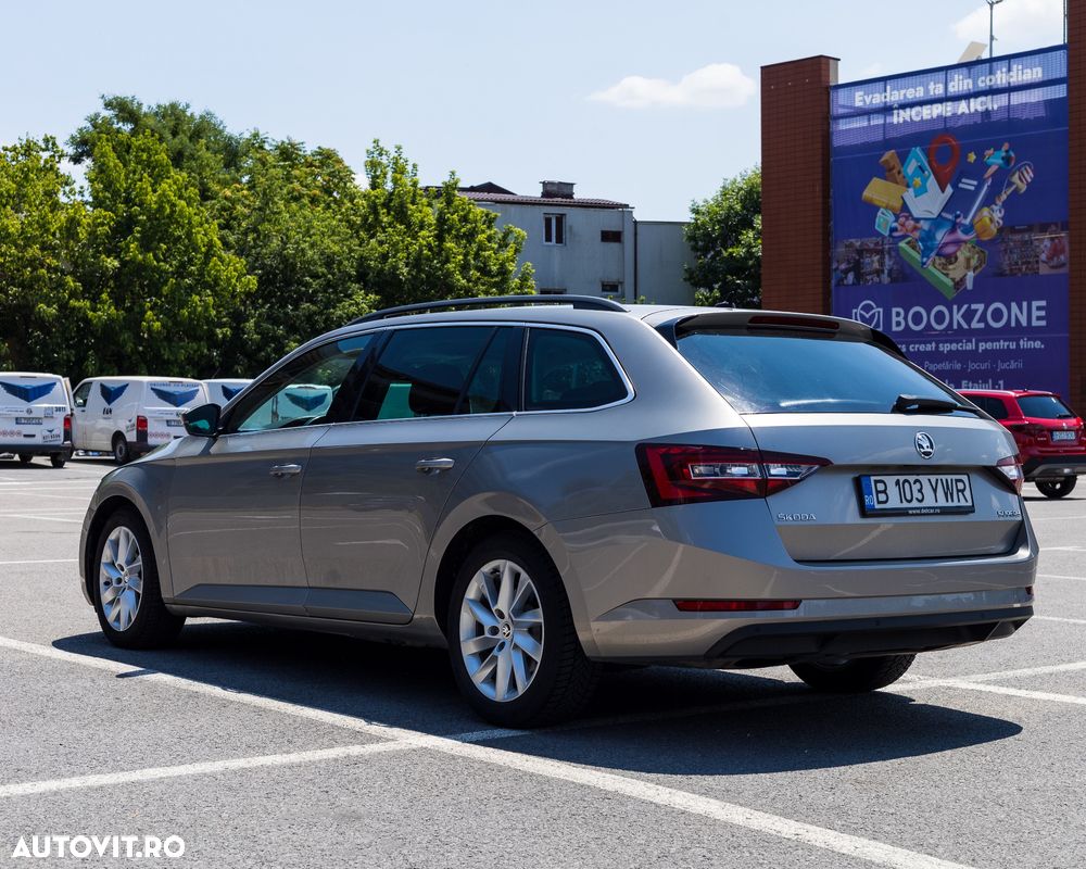 SKODA Superb 2019 — imagine 6