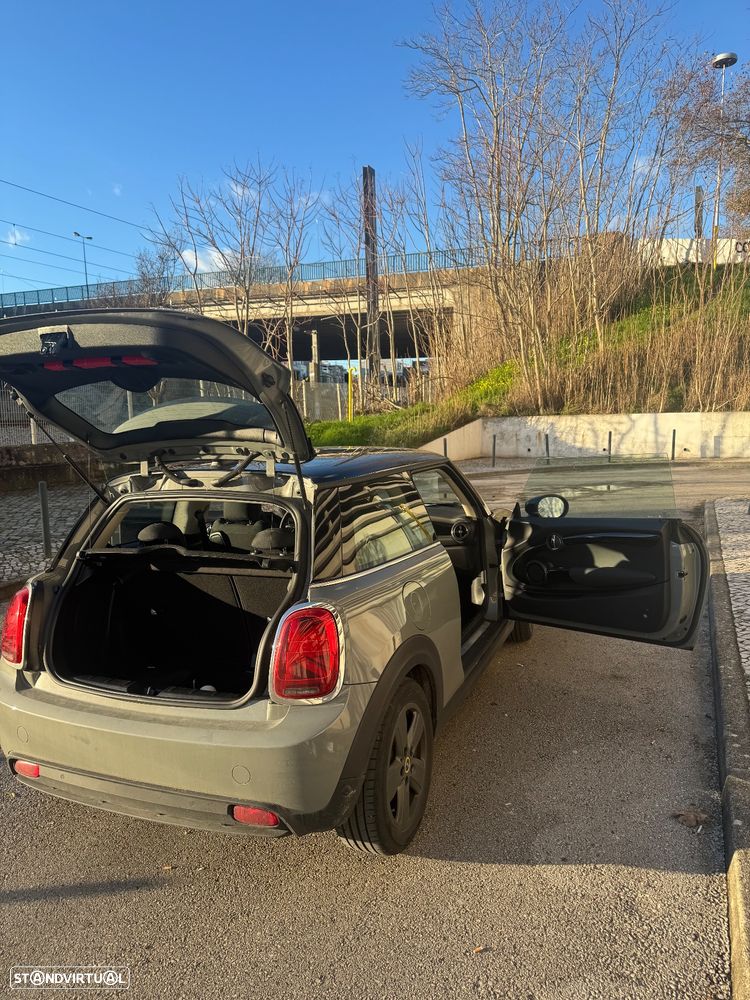 MINI 3 Portas Cooper SE - 6