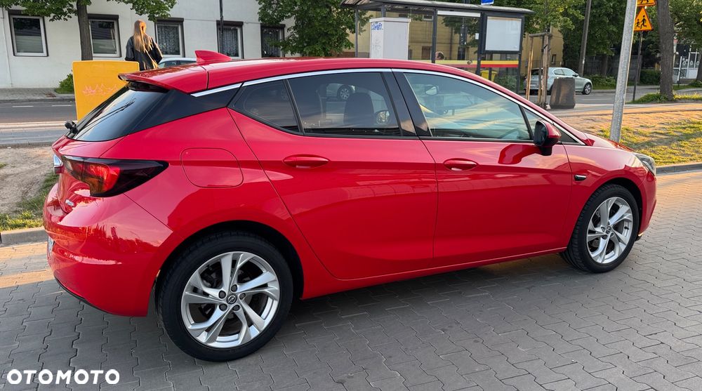 Opel Astra 1.4 T Dynamic S&S - 10