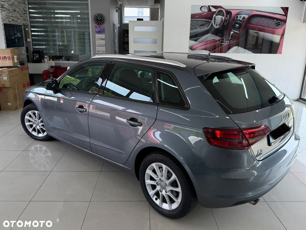 Audi A3 Sportback 1.6 TDI Ambition - 3