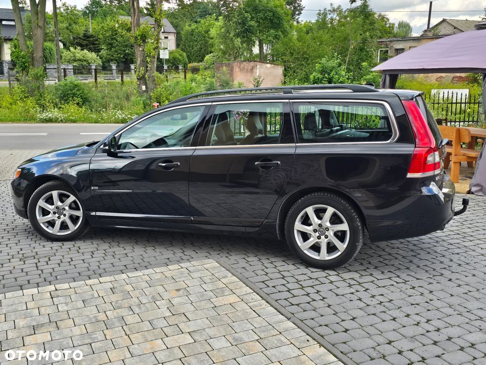Volvo V70 D4 Summum - 16