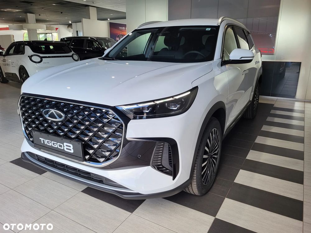 Chery Tiggo 8 1.6 T-GDI Comfort DCT - 8