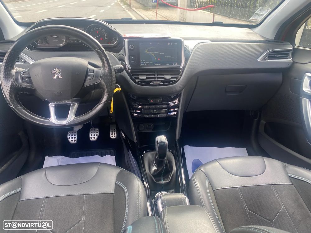 Peugeot 2008 1.5 BlueHDi Active Pack - 3