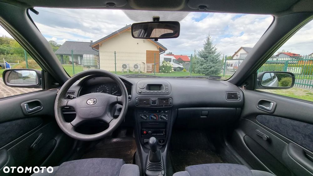 Toyota Corolla - 7