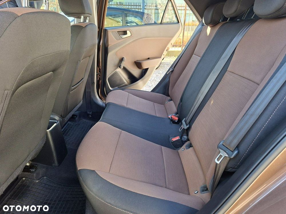 Hyundai i20 1.4 Classic + - 17