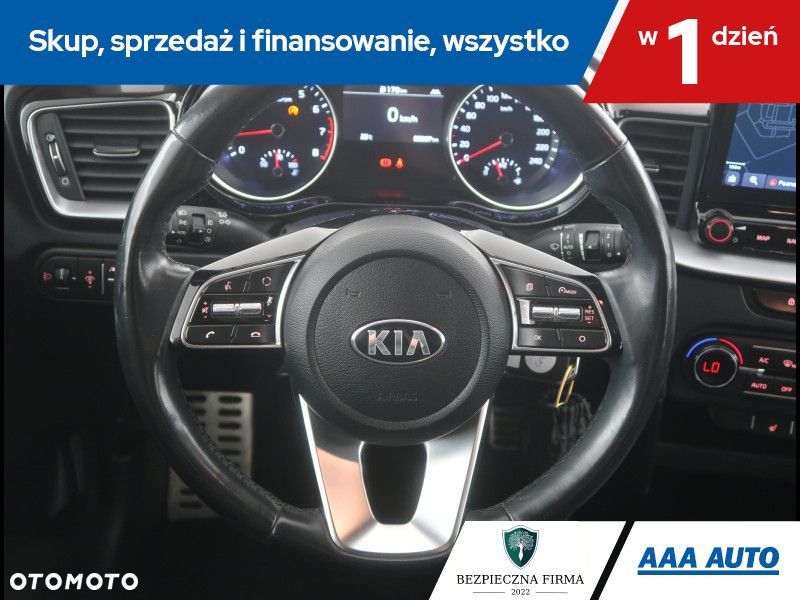 Kia Ceed - 17