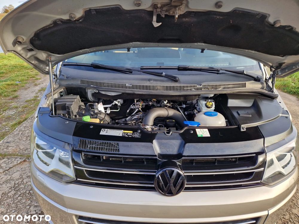 Volkswagen Multivan - 29