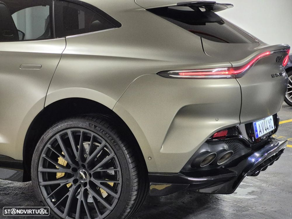 Aston Martin DBX 707 - 4