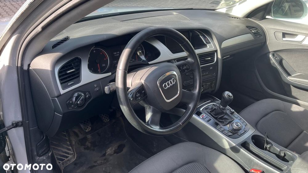 Audi A4 Avant 2.0 TDI - 12