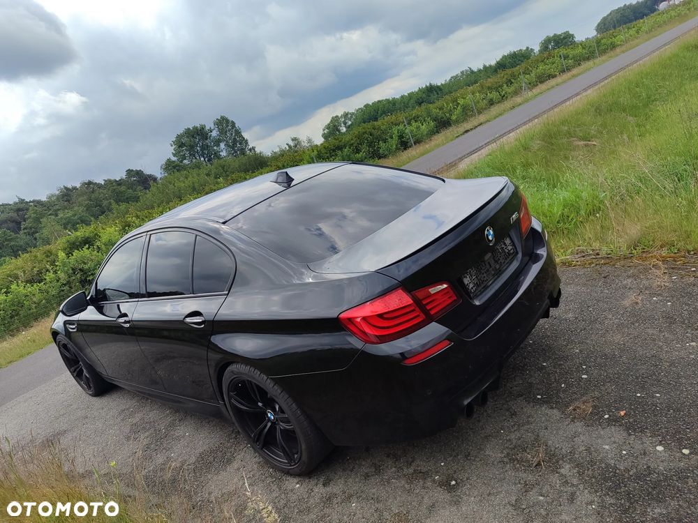 BMW M5 - 9