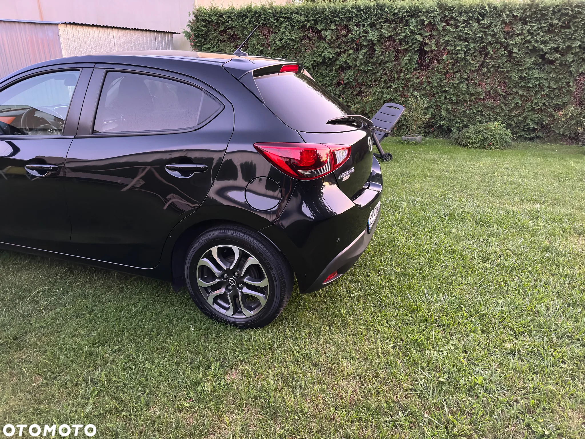 Mazda 2 - 6