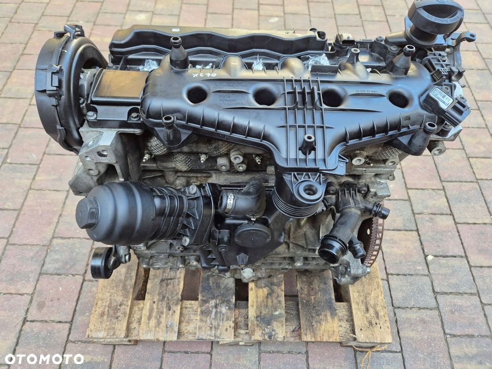 silnik volvo xc70 ii v70 iii d3 2.0 d3 d5204t - 4