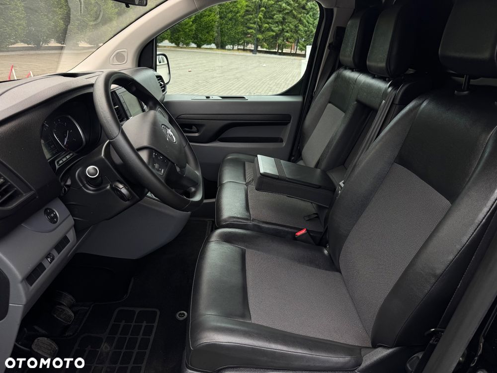 Opel Vivaro Kombi Extra Long 3,1t Enjoy - 23