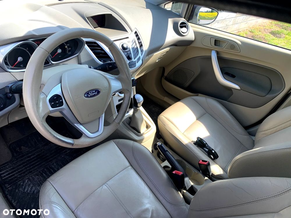 Ford Fiesta 1.4 Ghia - 3