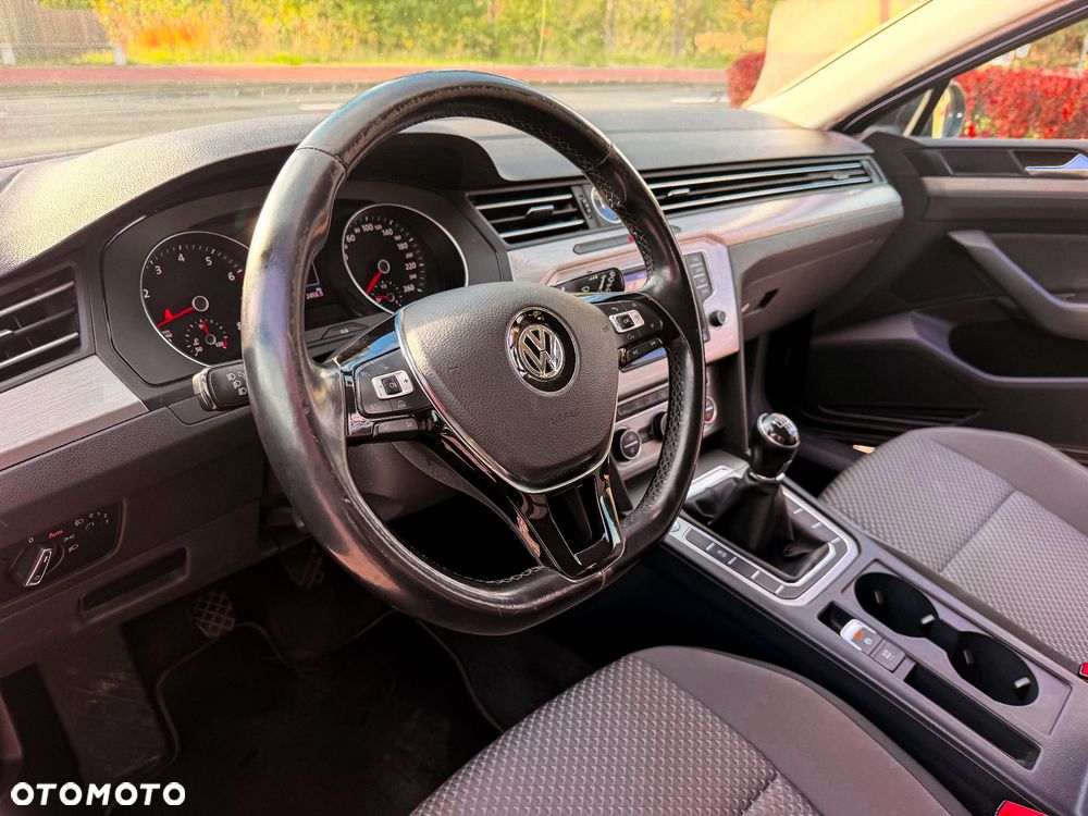 Volkswagen Passat 1.4 TSI ACT (BlueMotion Technology) Highline - 33