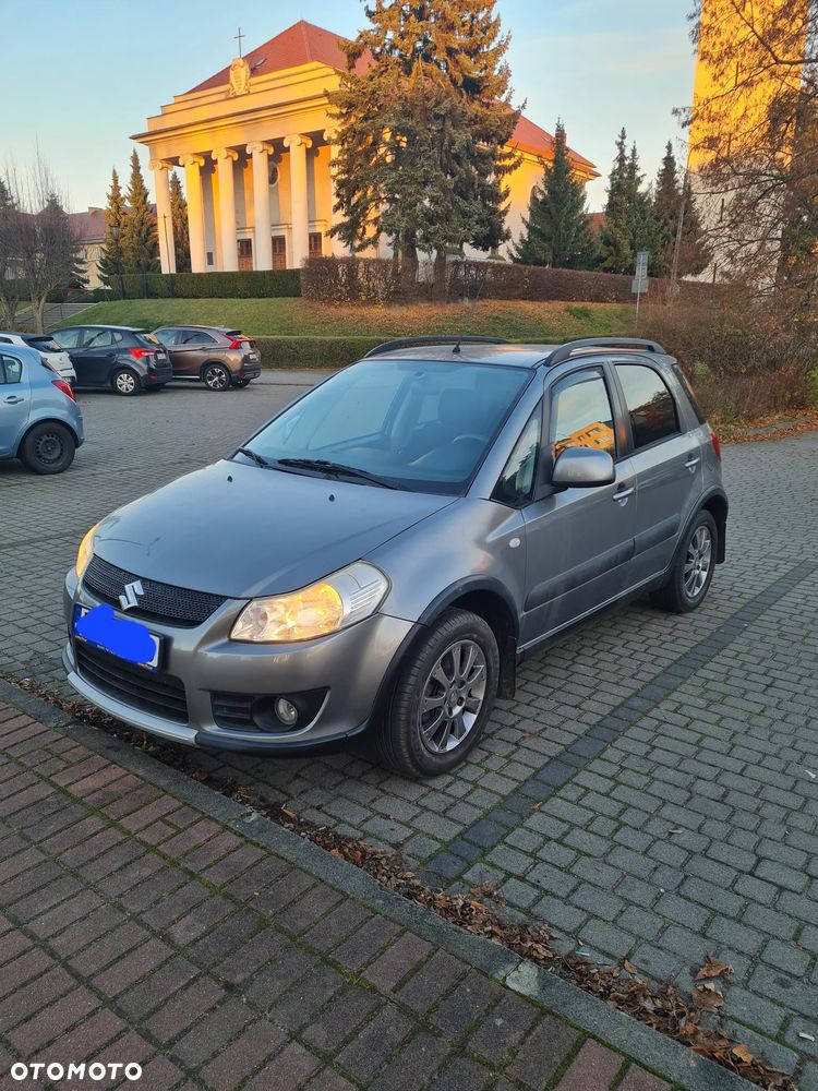 Suzuki SX4 1.6 GS / Premium - 3