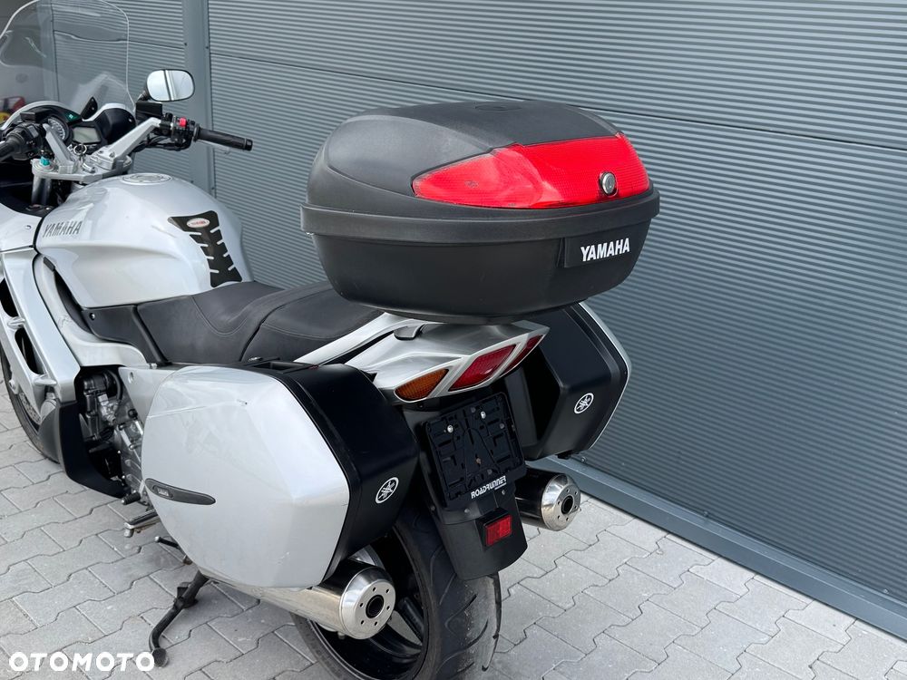 Yamaha FJR - 15