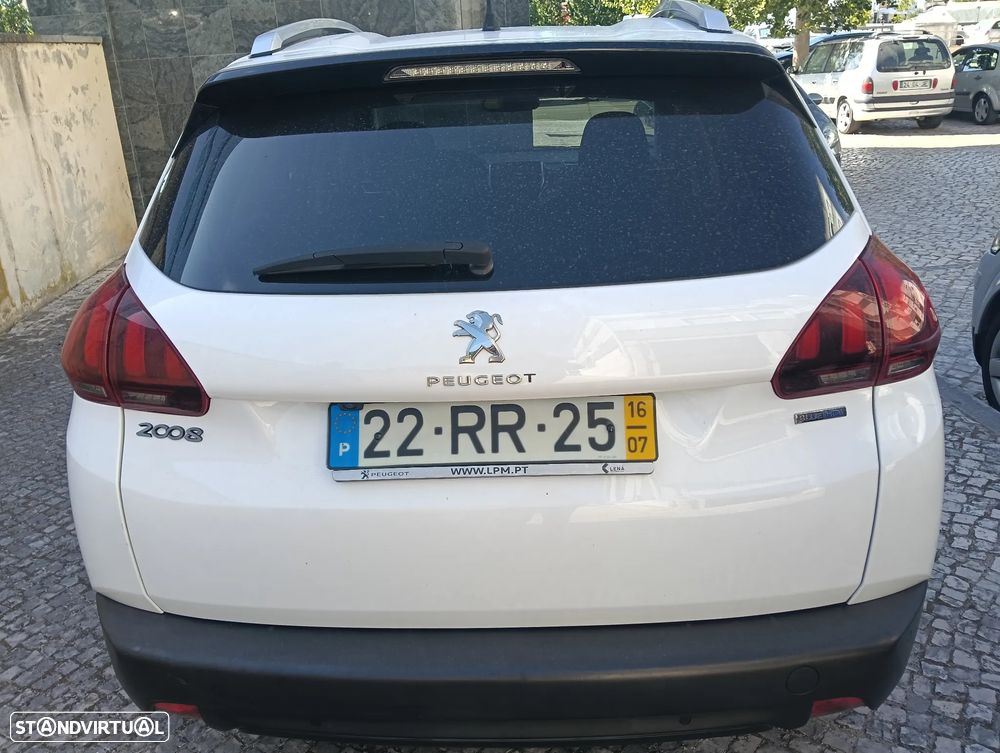 Peugeot 2008 1.6 BlueHDi Style - 9