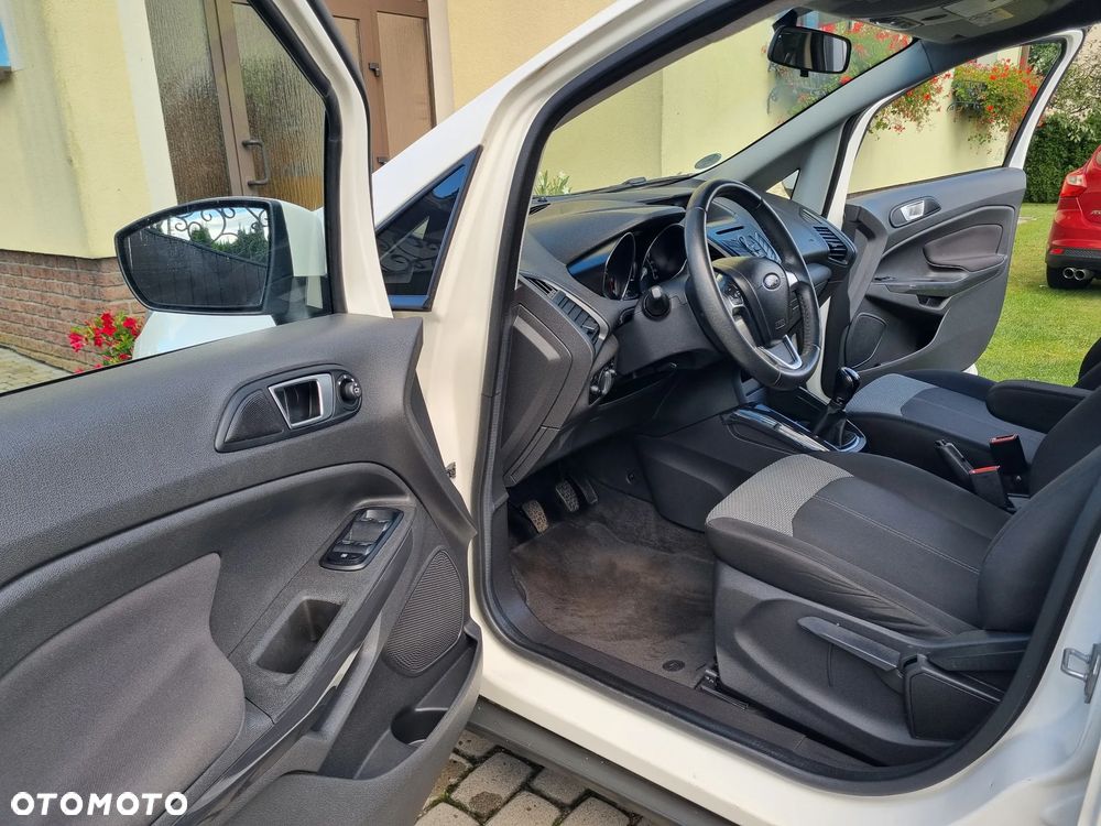 Ford EcoSport 1.0 EcoBoost TITANIUM - 19