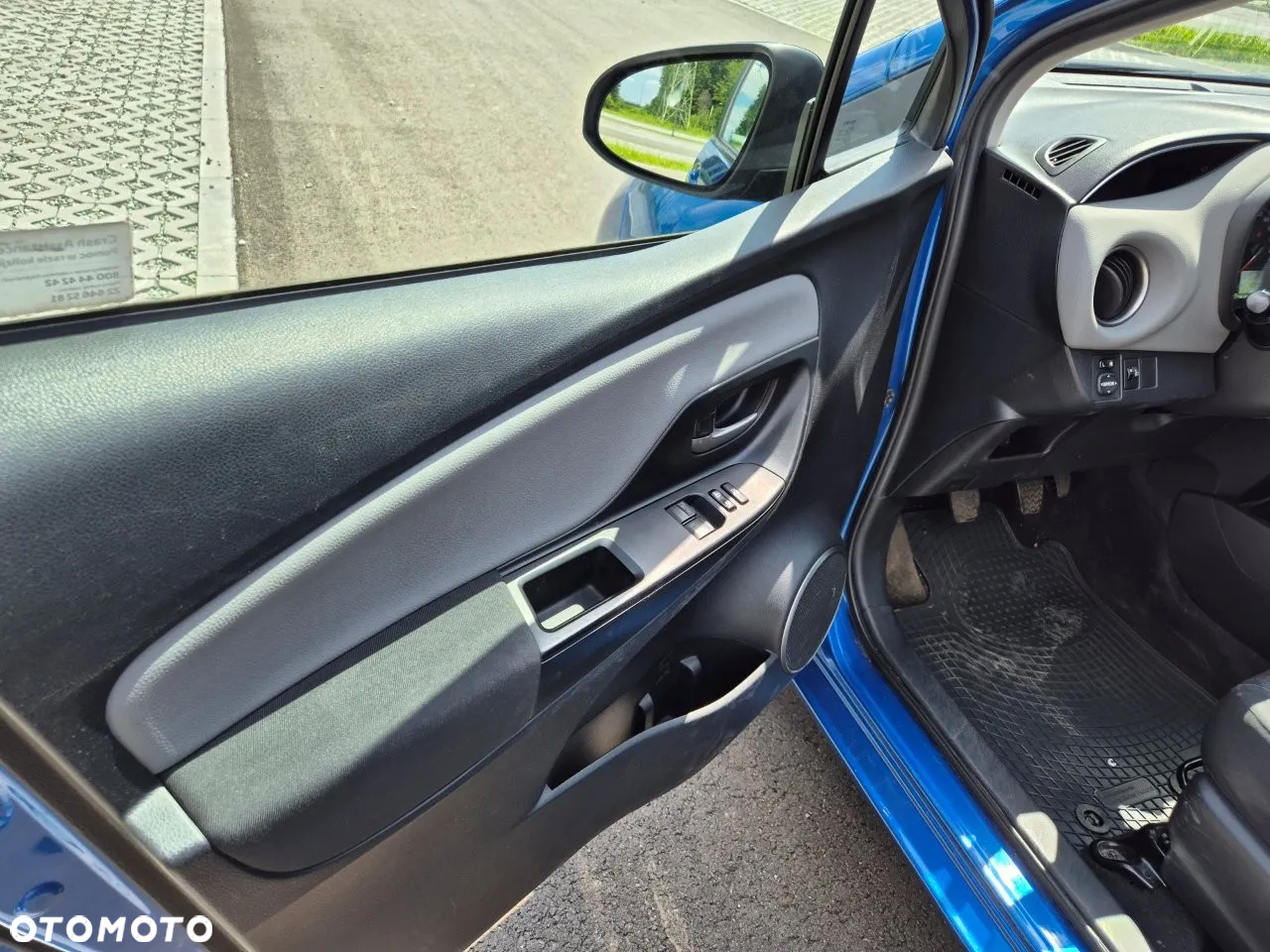 Toyota Yaris 1.33 Dynamic - 17