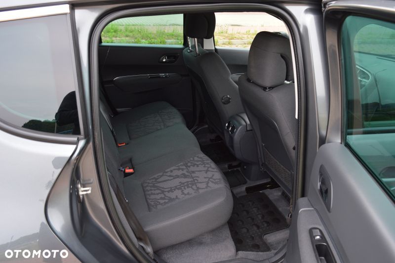 Peugeot 3008 - 22