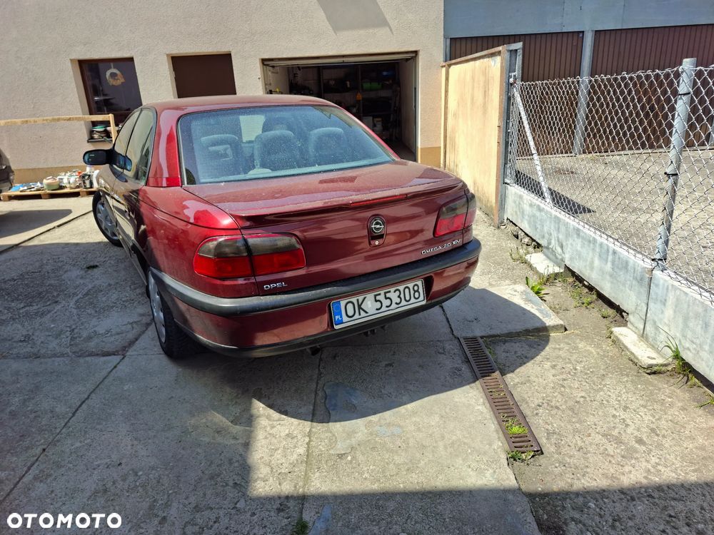 Opel Omega - 4