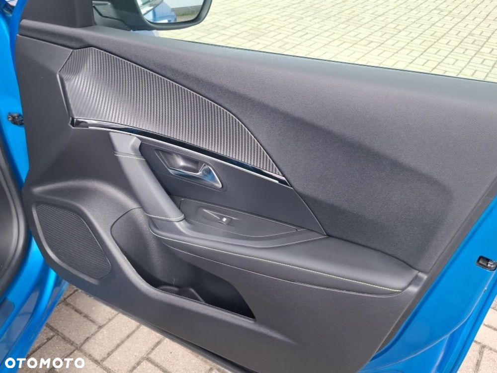 Peugeot 2008 1.2 PureTech GT S&S EAT8 - 23