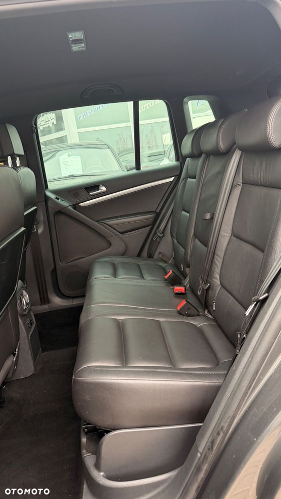 Volkswagen Tiguan 2.0 TDI 4Mot Perfectline R-Style DSG - 40