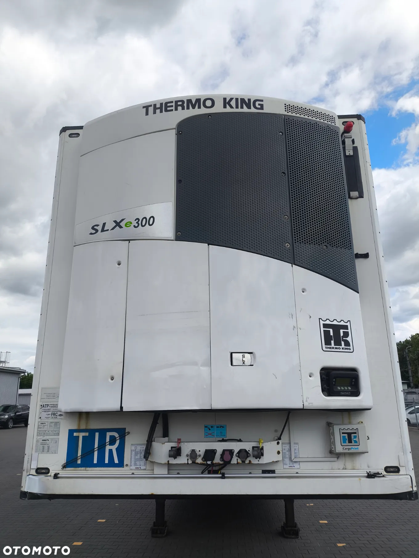 Schmitz Cargobull SKO 24 - 2