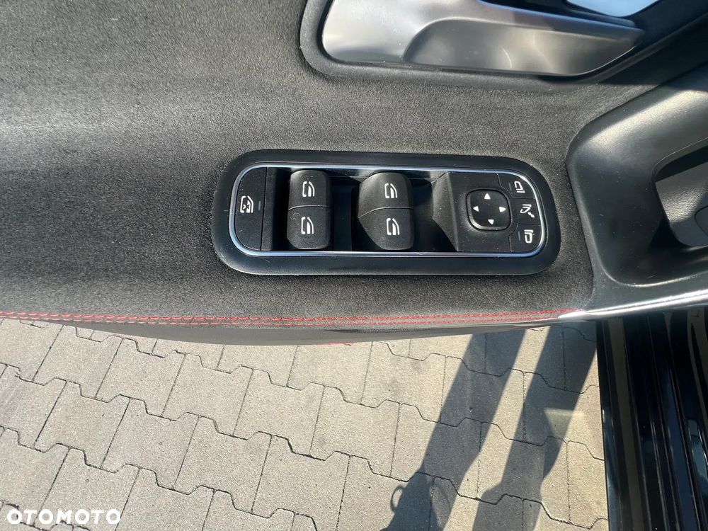 Mercedes-Benz CLA - 19
