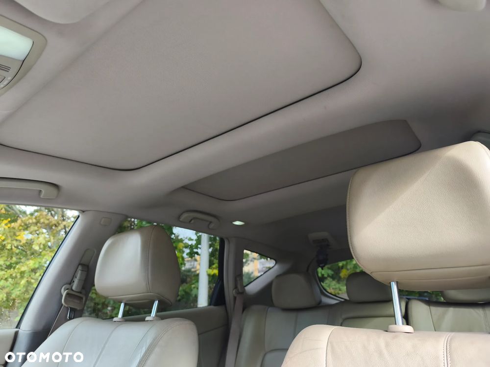 Nissan Murano 2.5 D Premium - 19