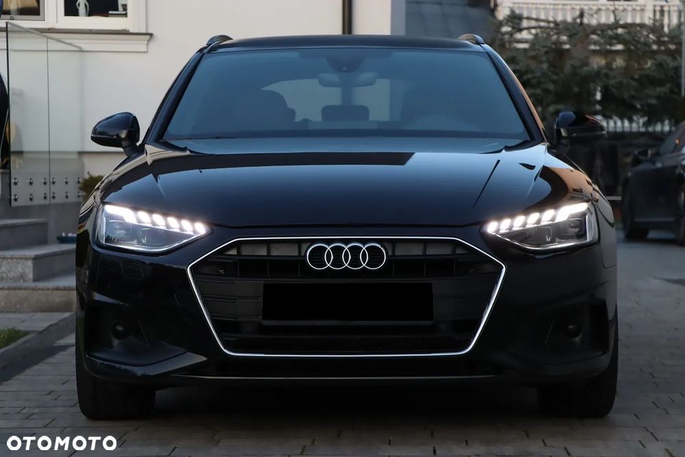 Audi A4 Avant - 10