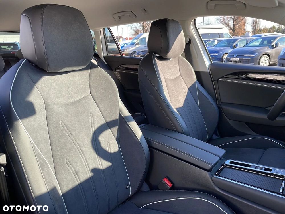 Volkswagen Passat Variant - 21