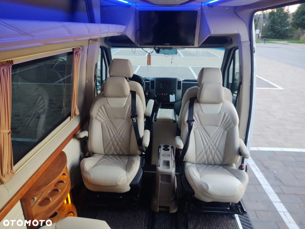 Mercedes-Benz Sprinter 519 BlueTEC 906.253 - 15