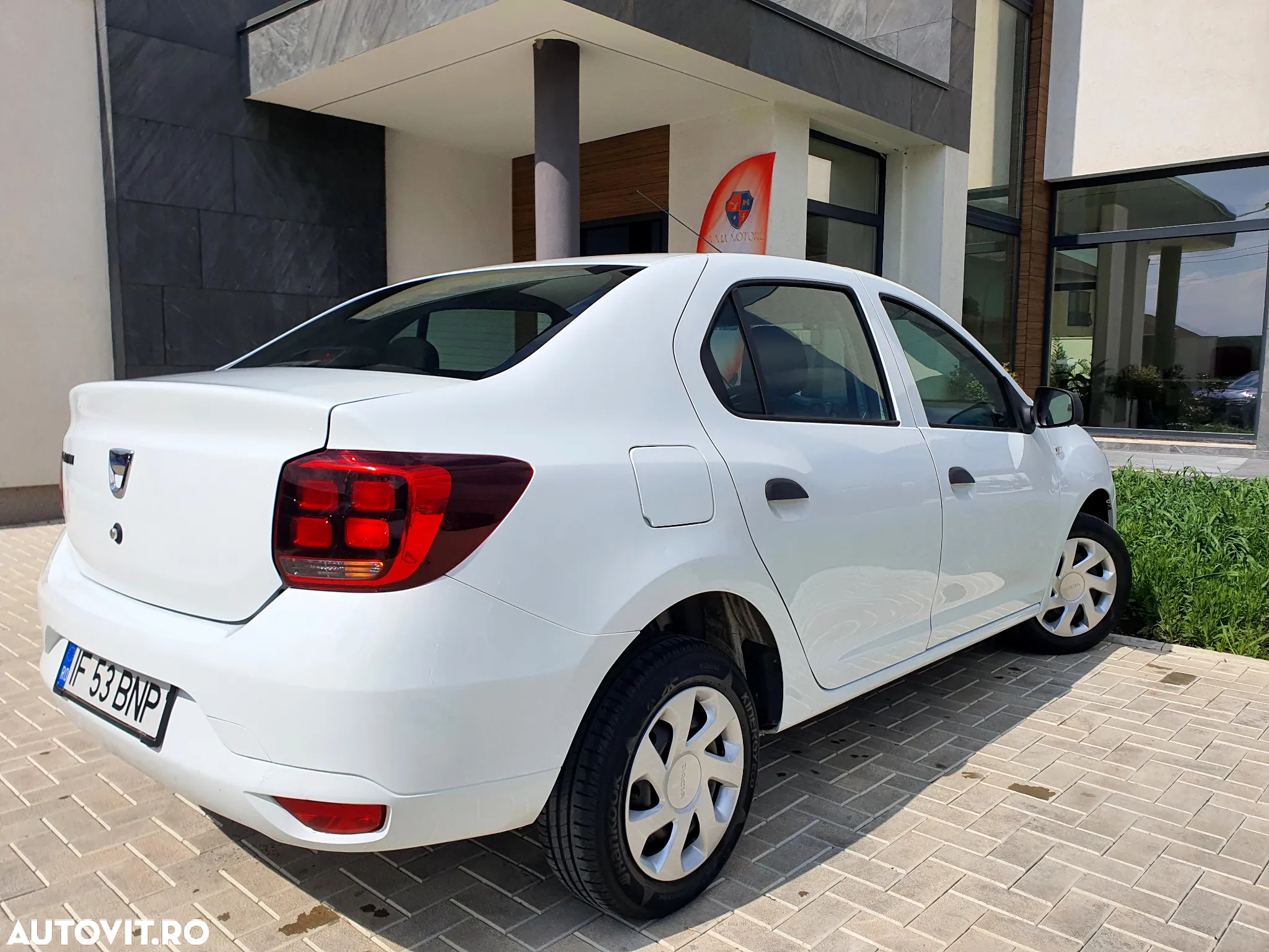 Dacia Logan 1.0 SCe SL PLUS - 6