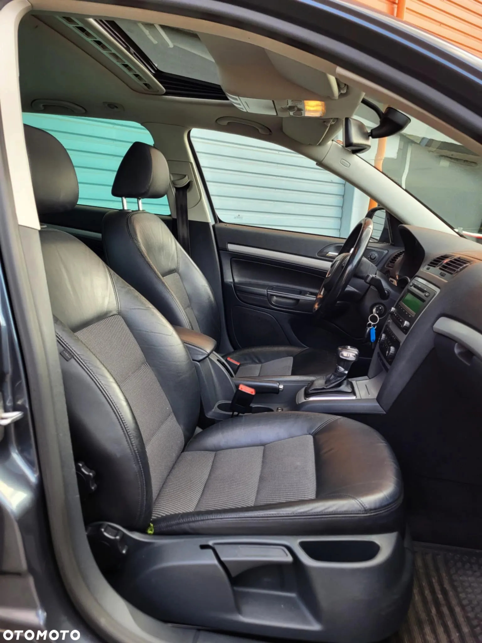 Skoda Octavia 1.8 TSI DSG Elegance - 8