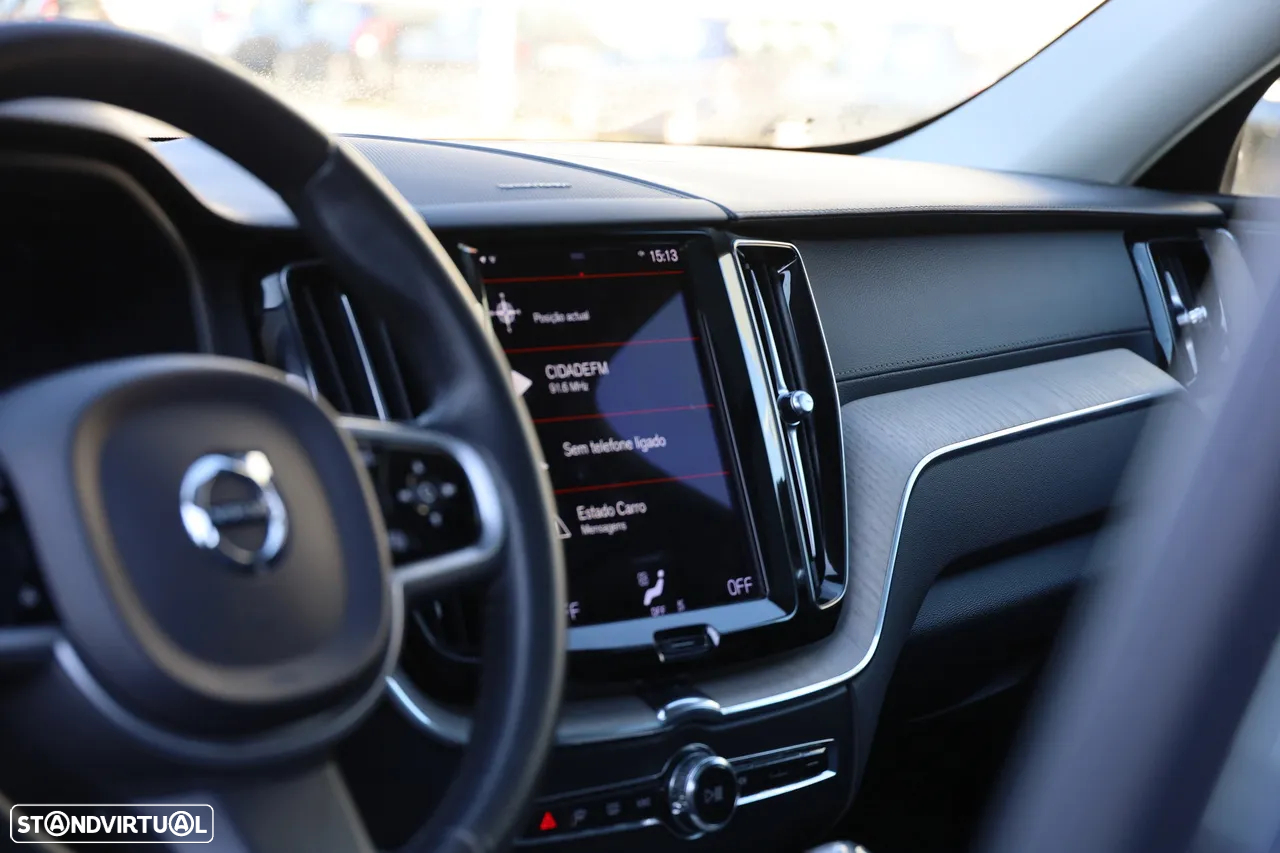 Volvo XC 60 2.0 T8 PHEV Inscription AWD - 15