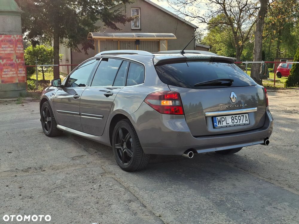 Renault Laguna ENERGY dCi 175 FAP Start & Stop GT - 8