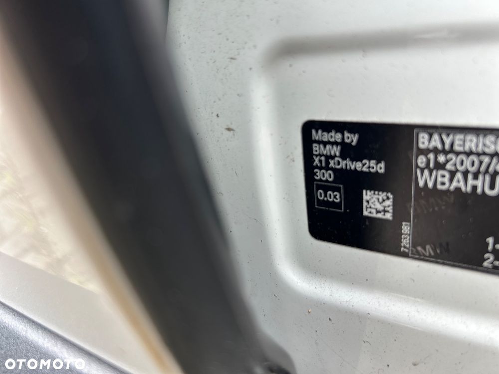 BMW X1 xDrive25d xLine - 23