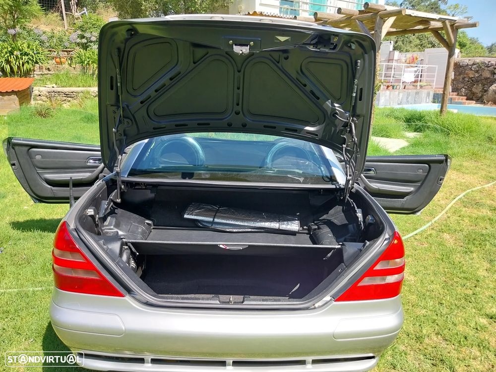 Mercedes-Benz SLK 230 - 4