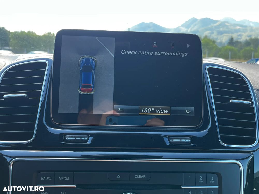 Mercedes-Benz GLE 350 d 4MATIC - 27