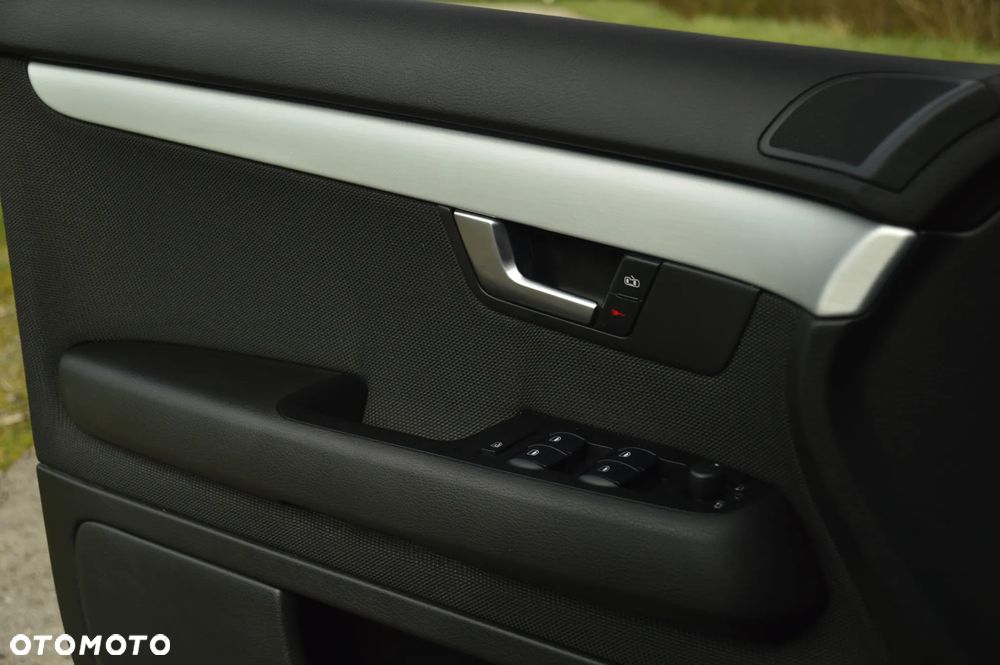 Audi A4 Avant 1.8T - 23