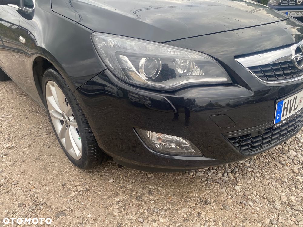 Opel Astra 1.4 Turbo Cosmo - 8