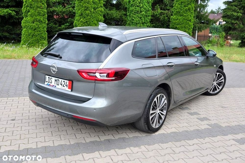 Opel Insignia - 18