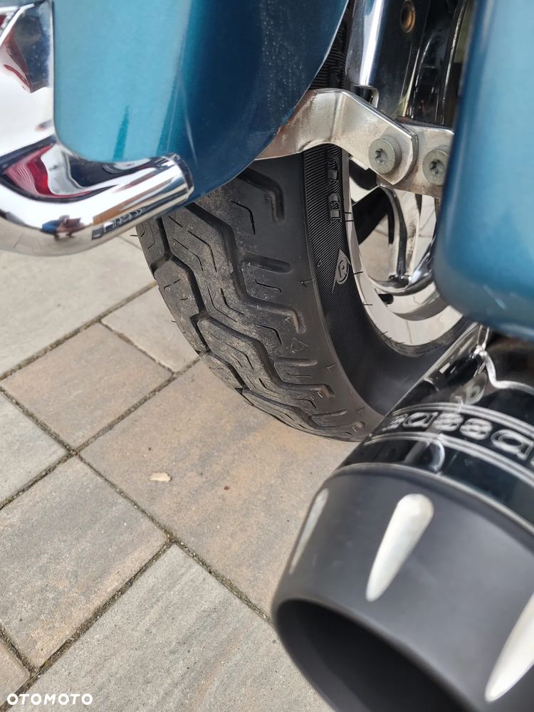 Harley-Davidson Touring Road King - 38