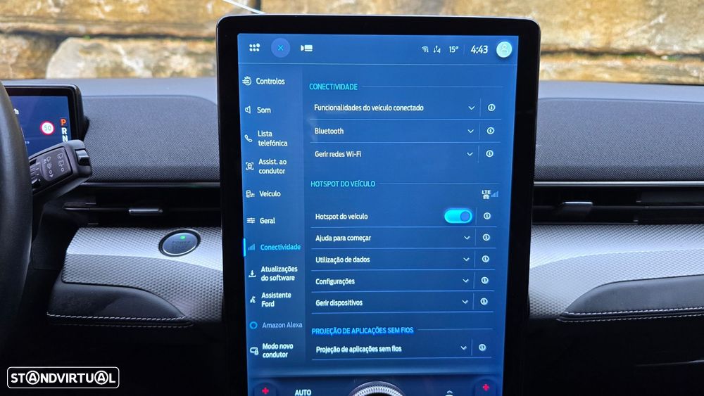 Ford Mustang Mach-E - 25