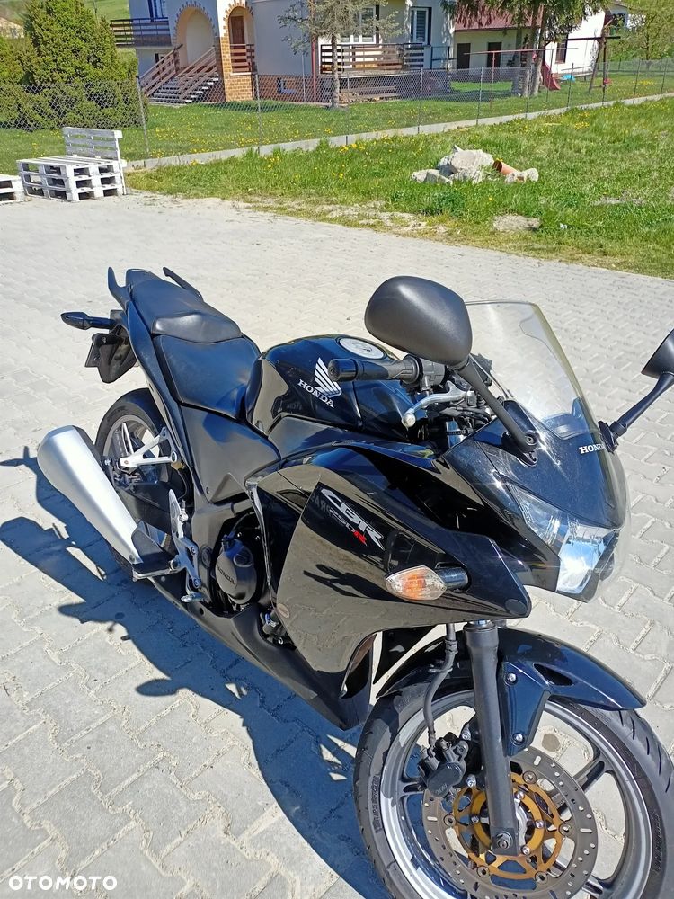 Honda CBR - 3