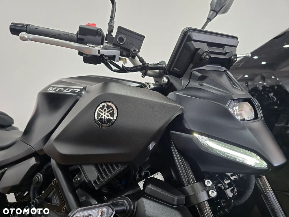 Yamaha MT - 23