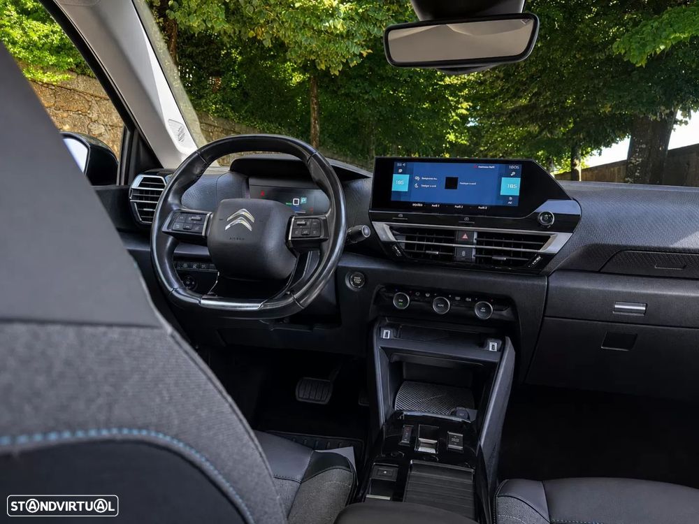 Citroën e-C4 50 kWh Feel Pack — fotografia 17