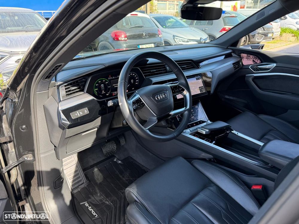 Audi e-tron 55 quattro S line - 8